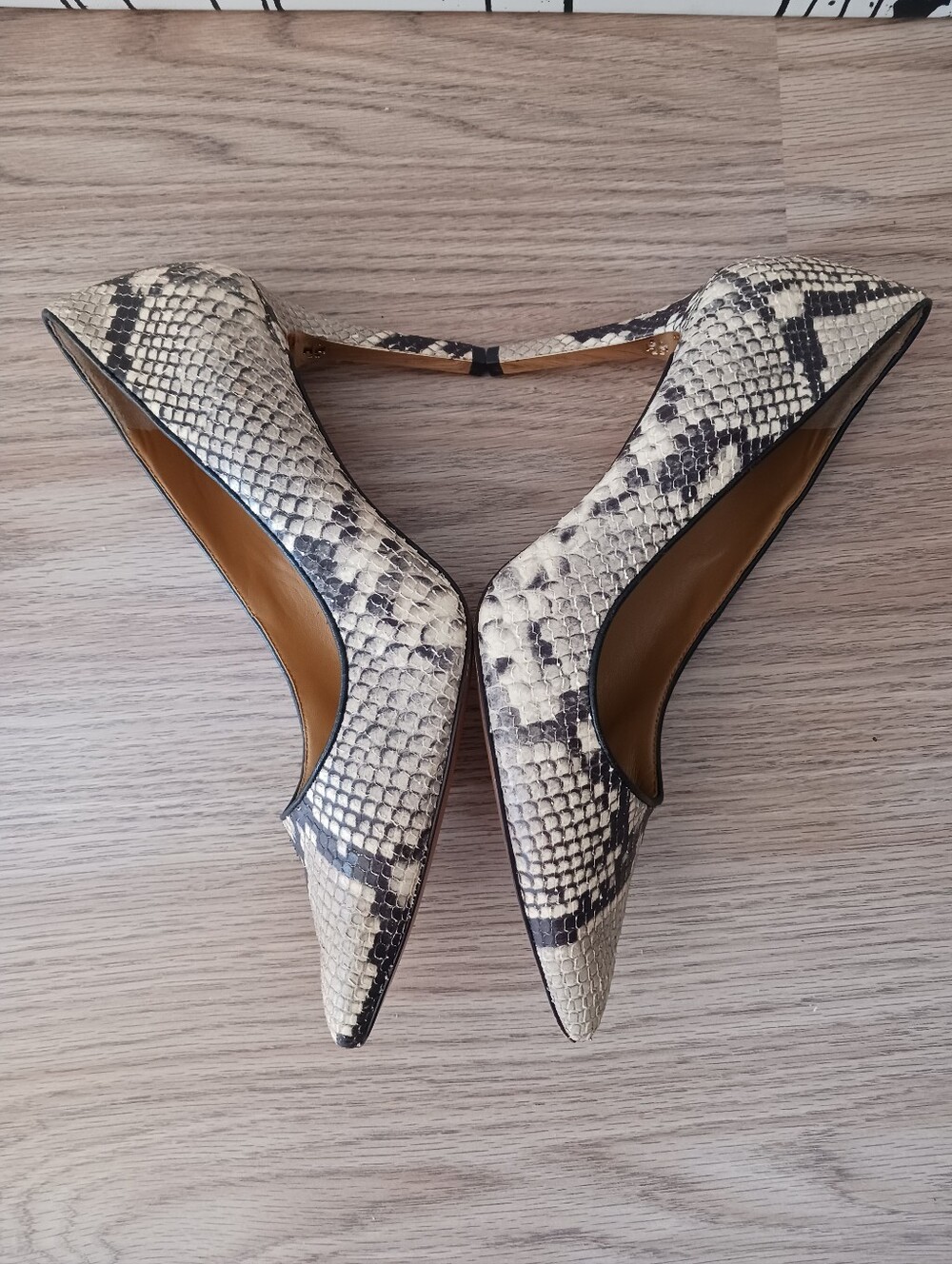 Tory Burch Heels Size 9.5 - Picture 8 of 11